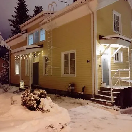 Paritalohuoneisto Keskustassa Apartment Valkeakoski